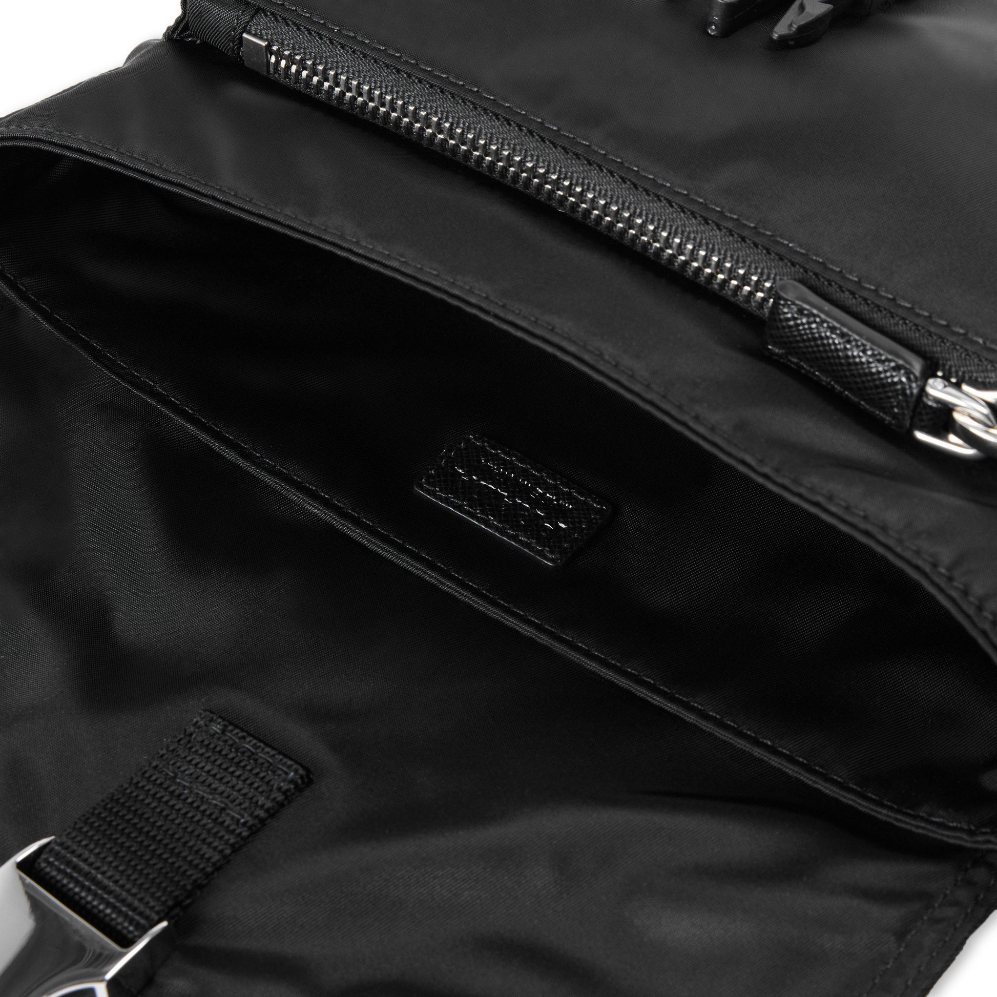 Prada Prada S Corss Sn64