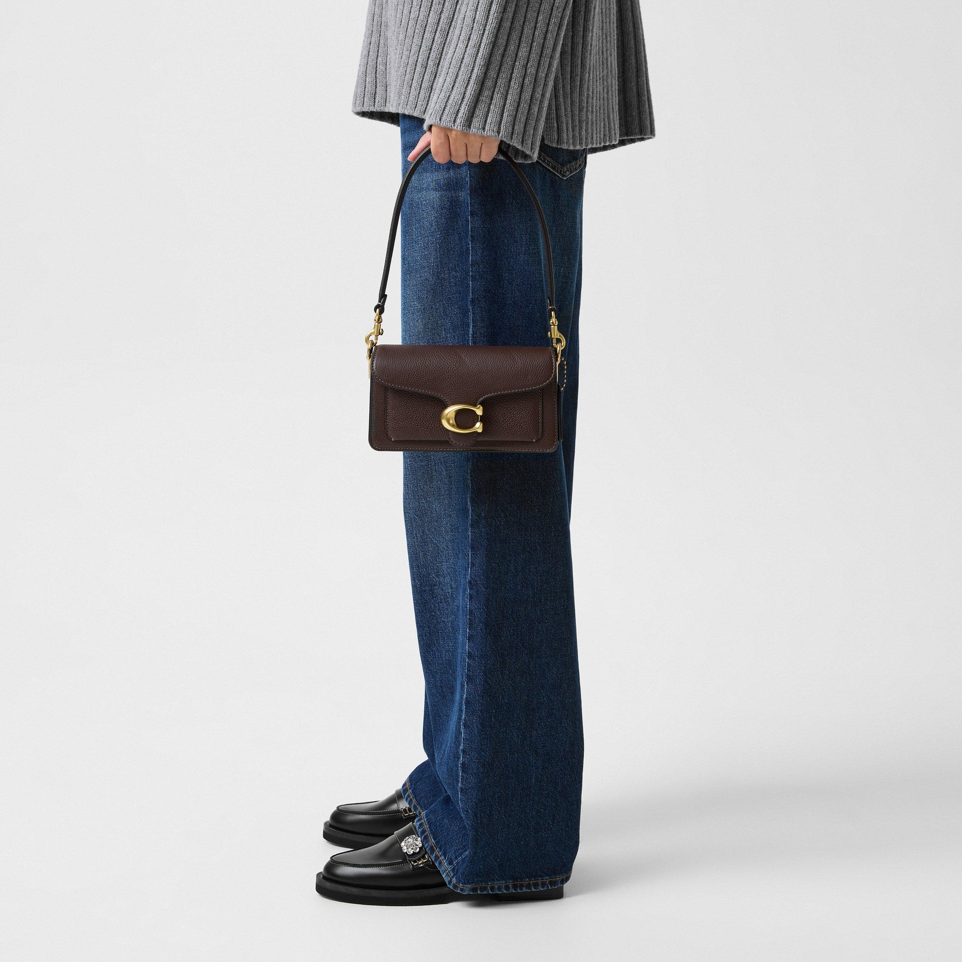 Coach Tabby 20 Shoulder Bag