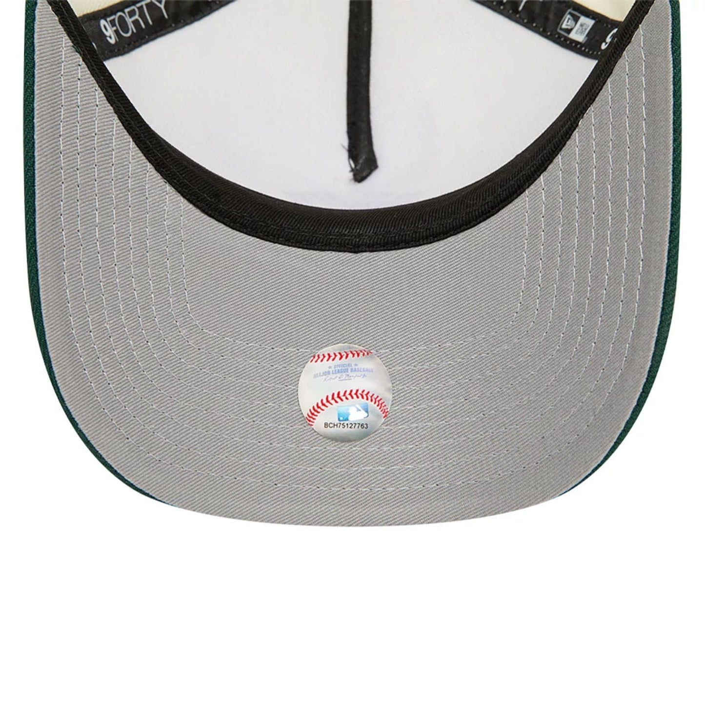New York Yankees Chrome White And Dark Green 9FORTY A-Frame Adjustable Cap