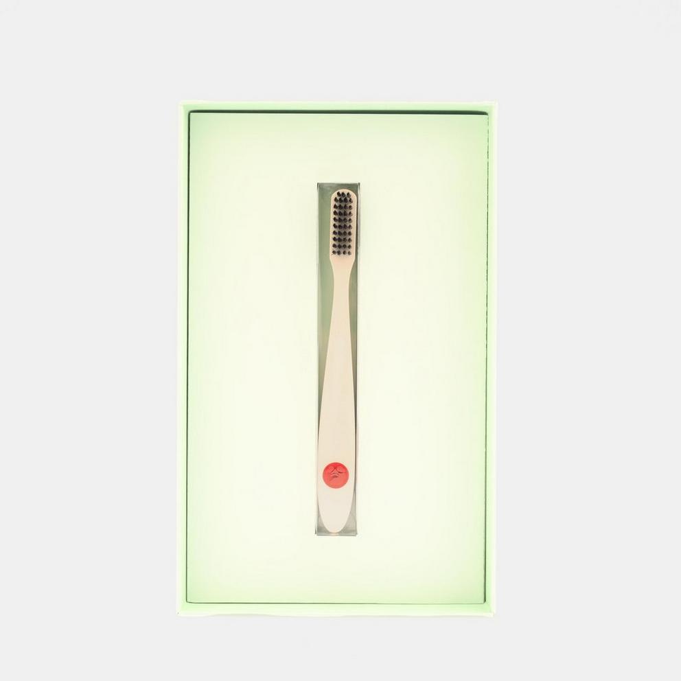 Off Face T Brush 99