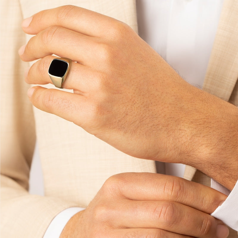 9ct Yellow Gold Men's Onyx Signet Ring