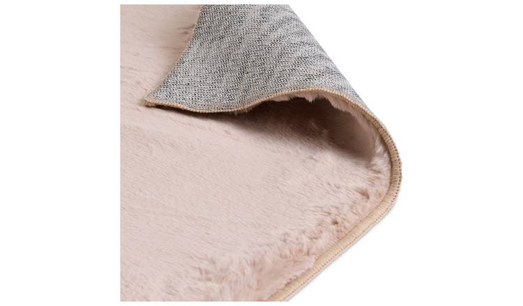 Habitat Cosy Soft Blush Short Pile Rug - 150x80cm