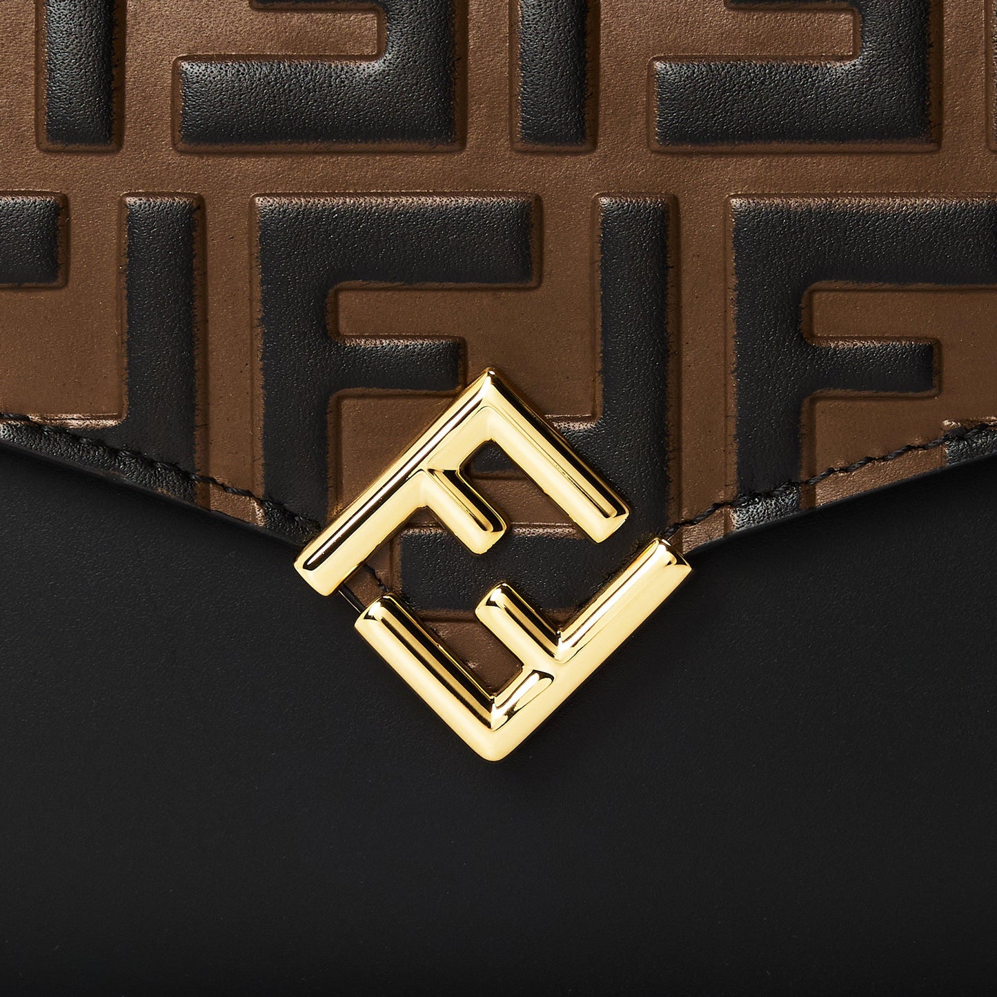 Fendi FF Diamonds Wallet On Chain