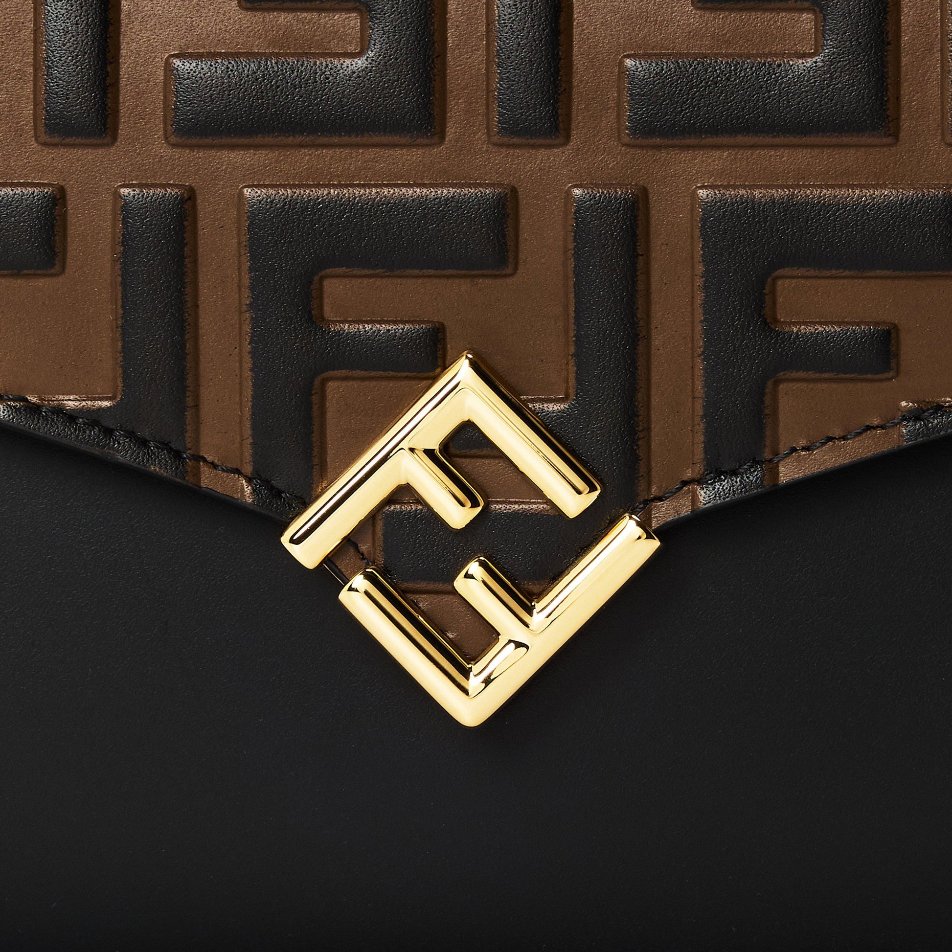 Fendi FF Diamonds Wallet On Chain