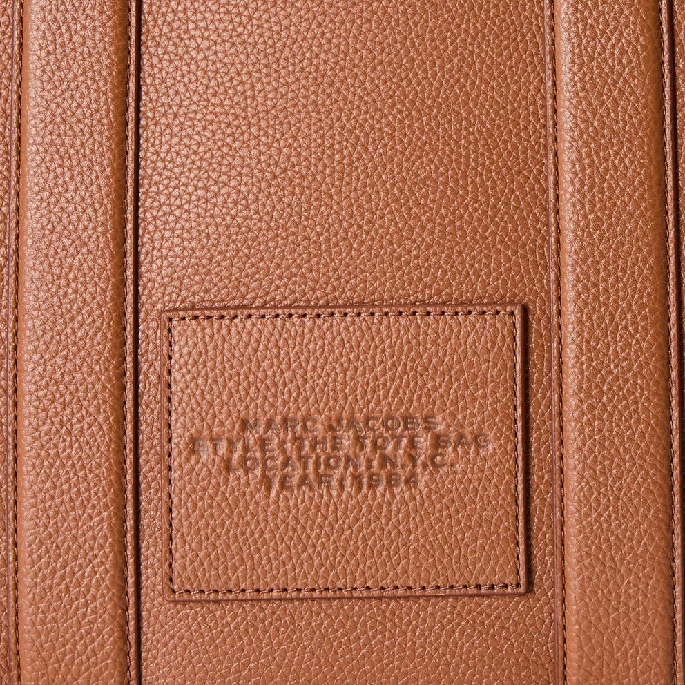 Marc Jacobs The Leather Medium Tote Bag