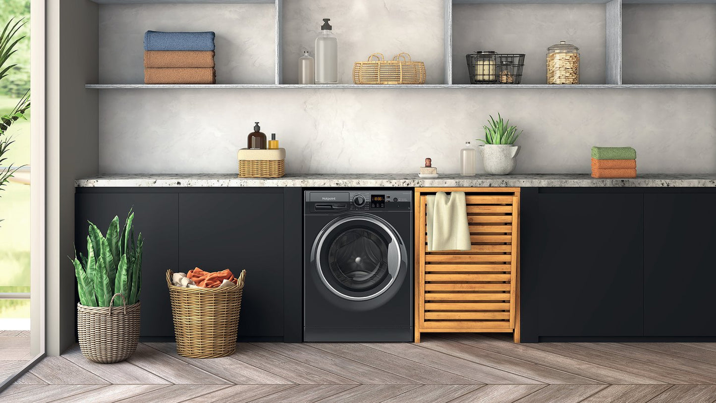 Hotpoint NSWM946BSUK 9KG 1400 Spin Washing Machine - Black