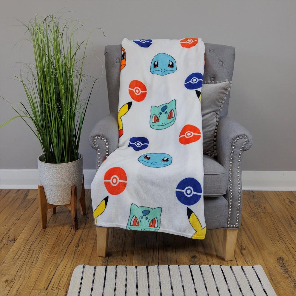 Pokemon - Pokemon - Badges Fleece Blanket