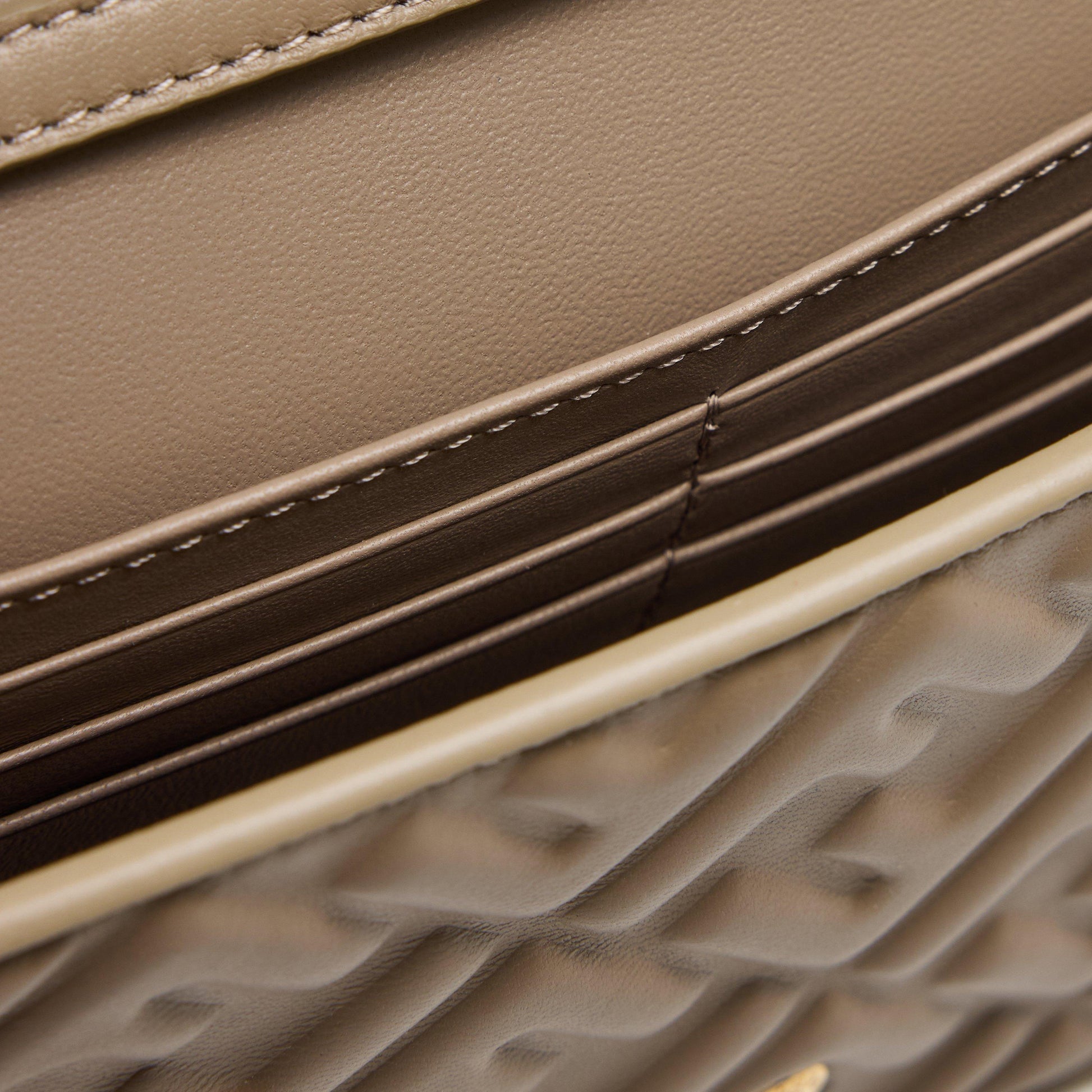 Fendi Womens Leather Baguette