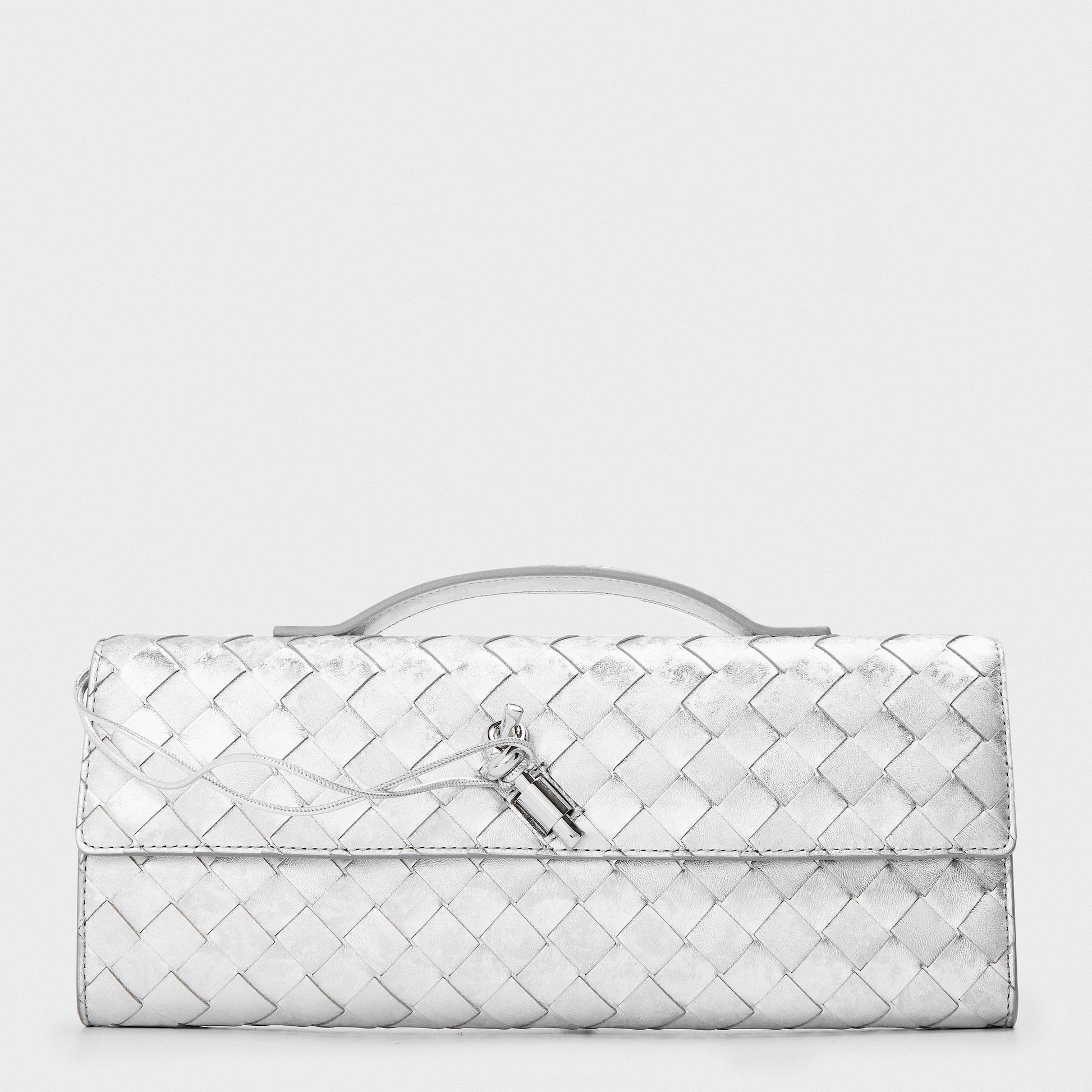Bottega Veneta Womens Andiamo Clutch