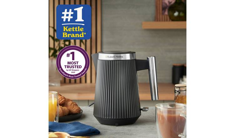 Russell Hobbs Bronte Matte Black Kettle 26750