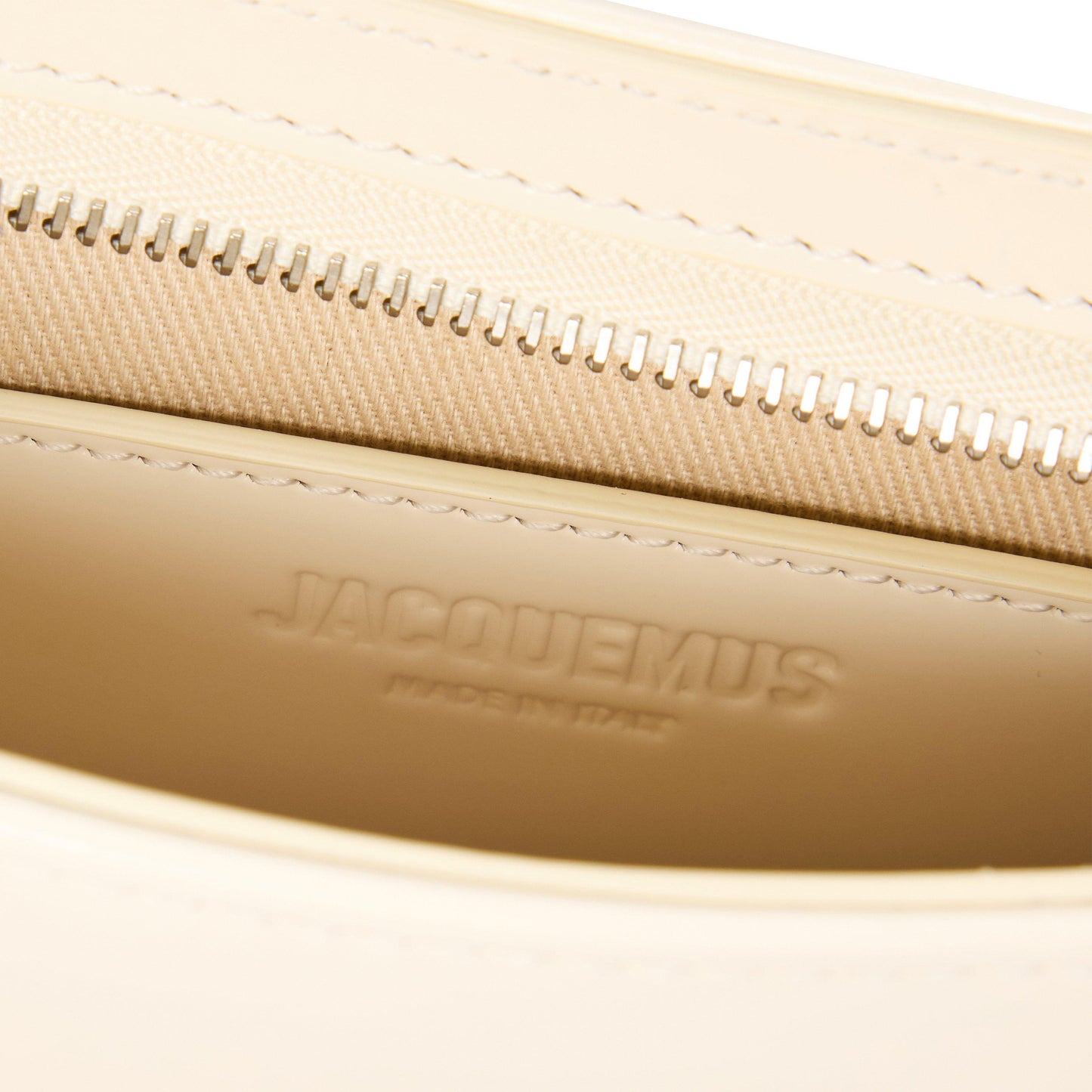 Jacquemus Womens Small Bisou Chain Bag