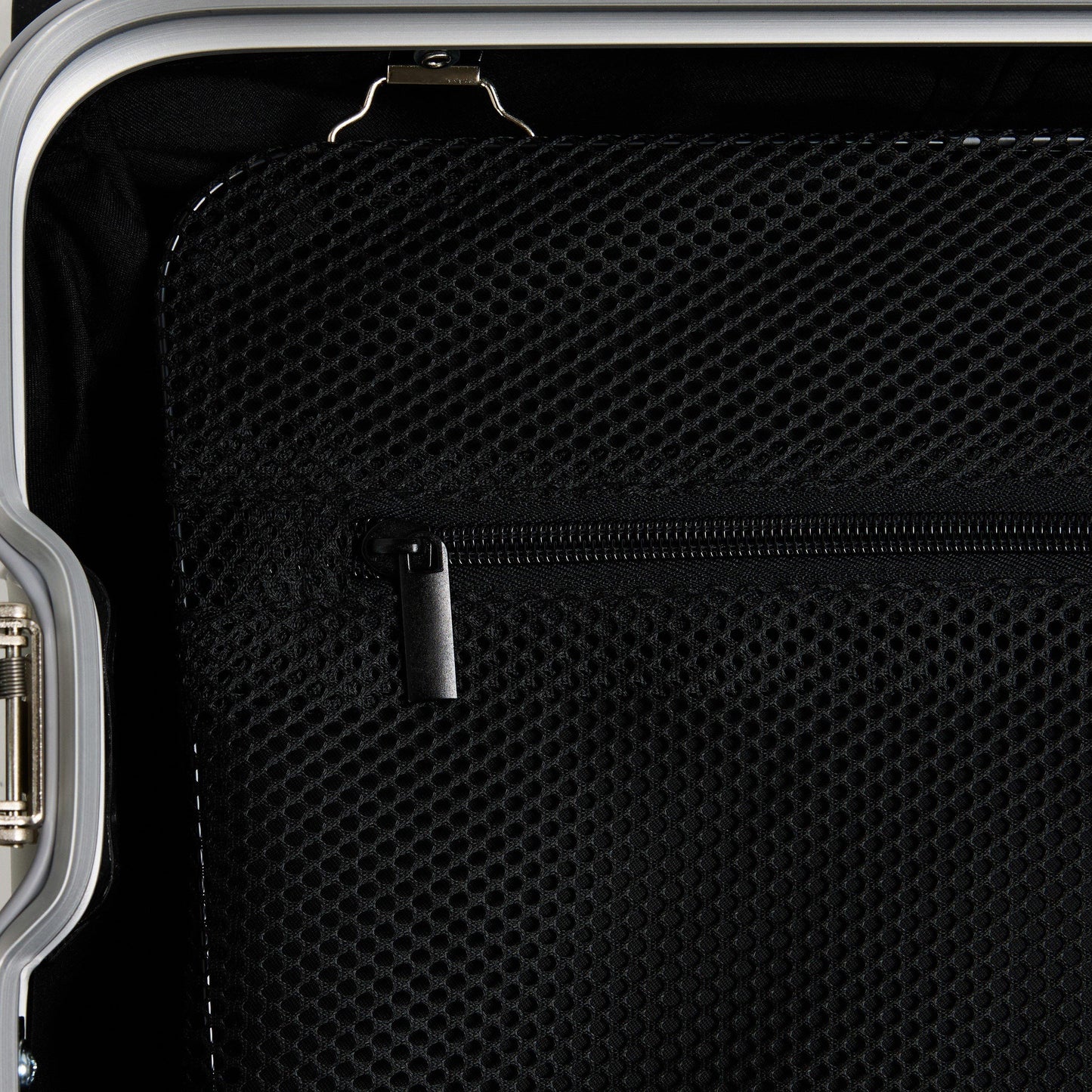 BELIER Men's Small Hard Suitcase