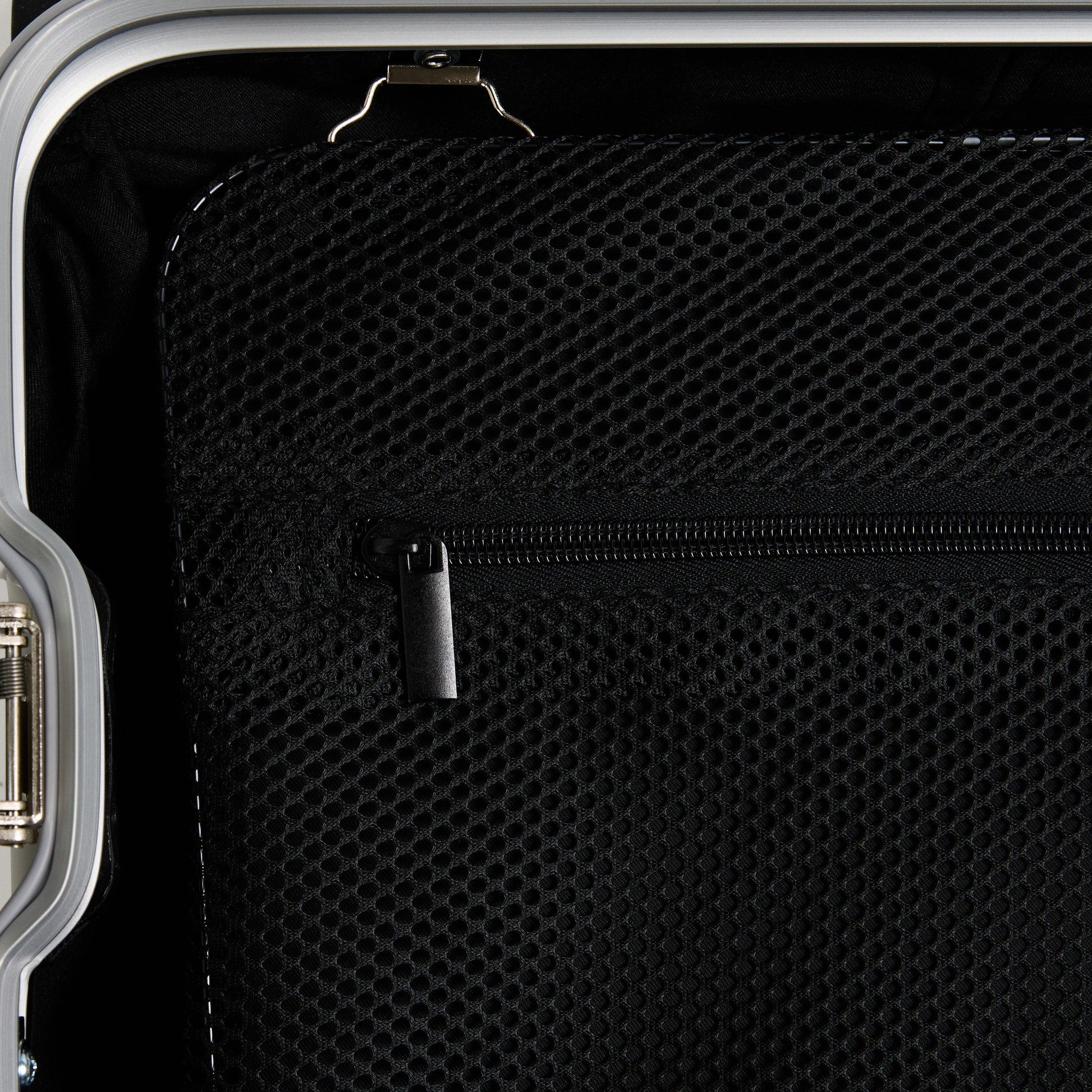 BELIER Men's Small Hard Suitcase