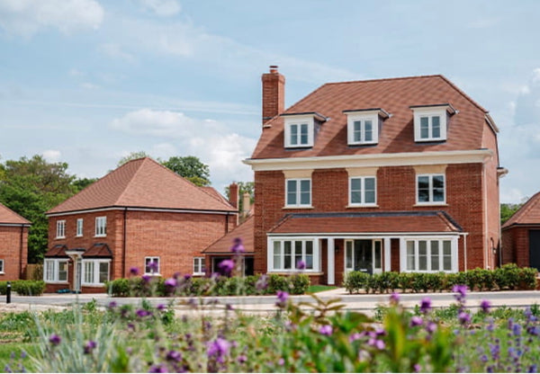 Trent Park — 1 2 3 4 and 5 Bedroom Family Homes — Luxury Town Houses — Apartments — Duplexes — Historic Country Estate — Modern Wellness Amenities — Enfield London — New ✨ (Copy)