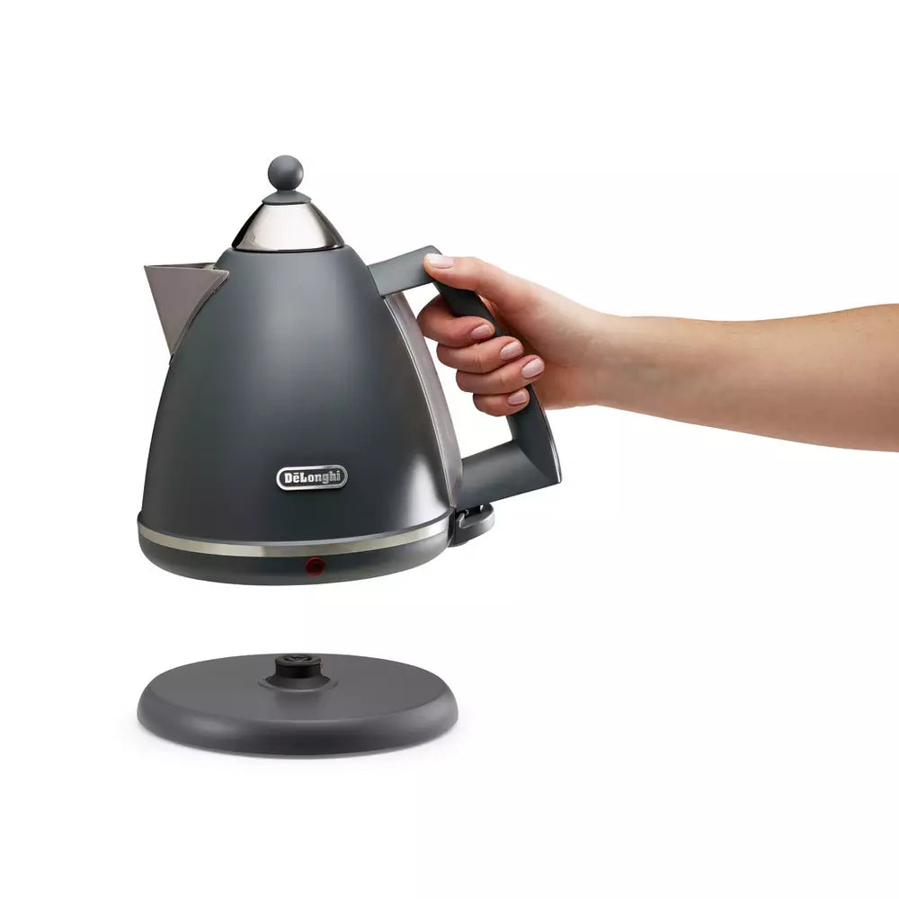 De'Longhi KBX3016.GY Argento Silva Kettle - Grey