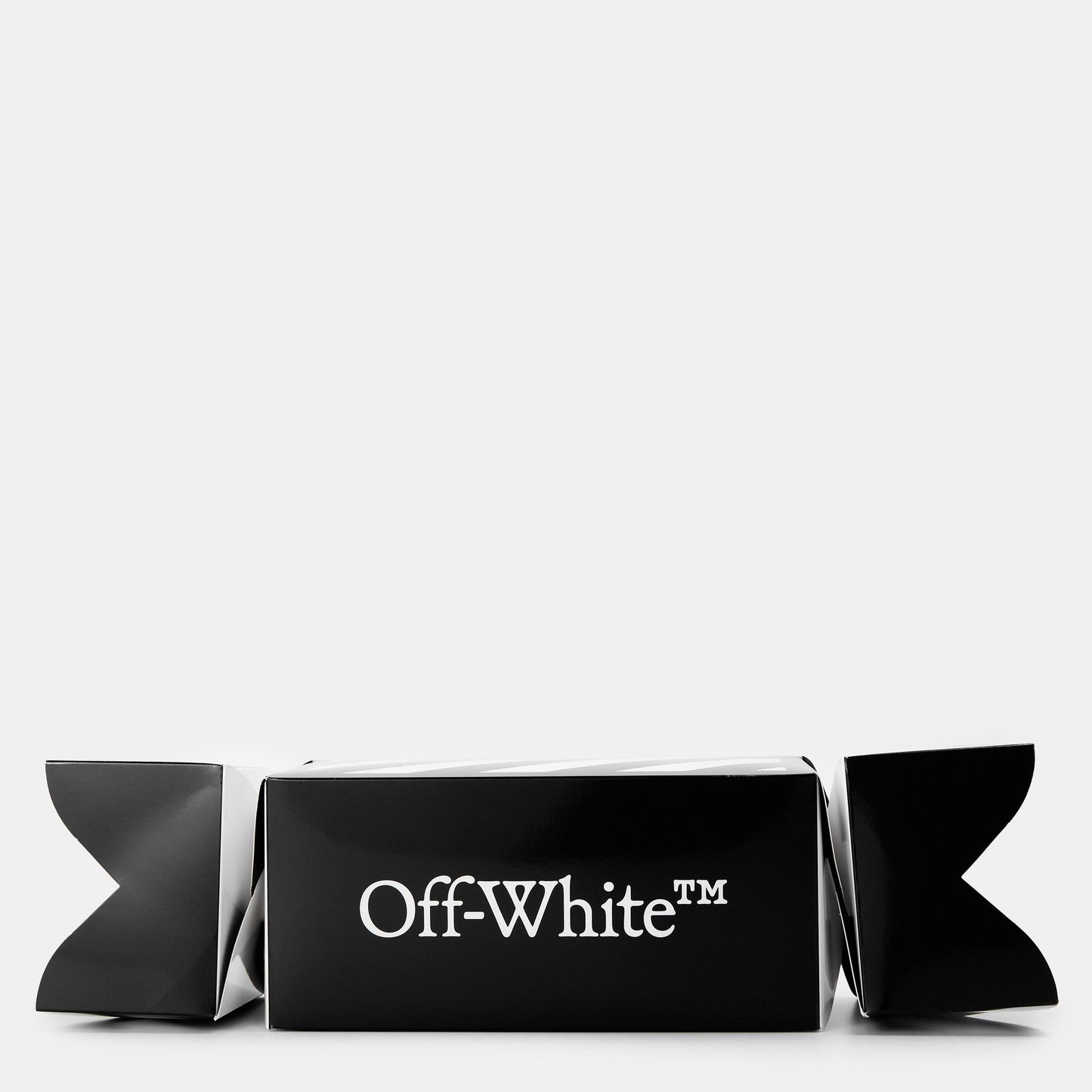 Off White Beauty Cracker