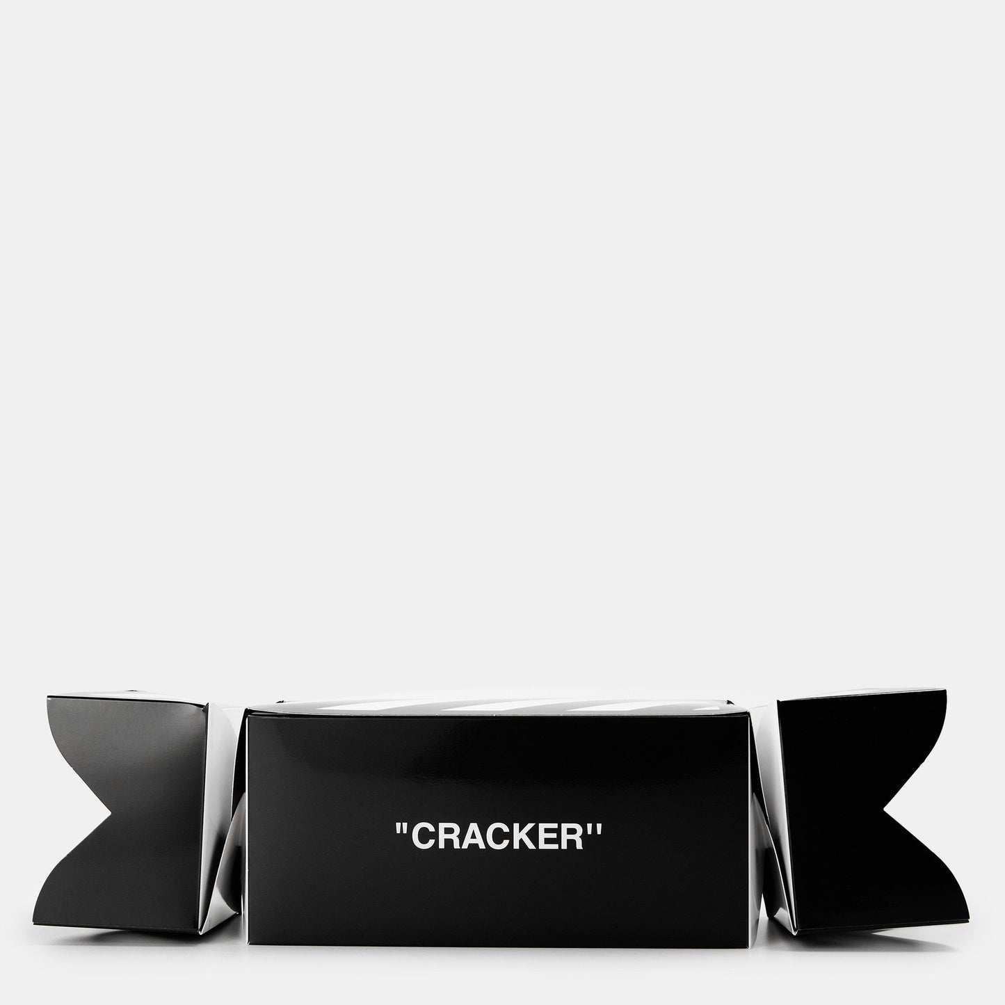 Off White Beauty Cracker