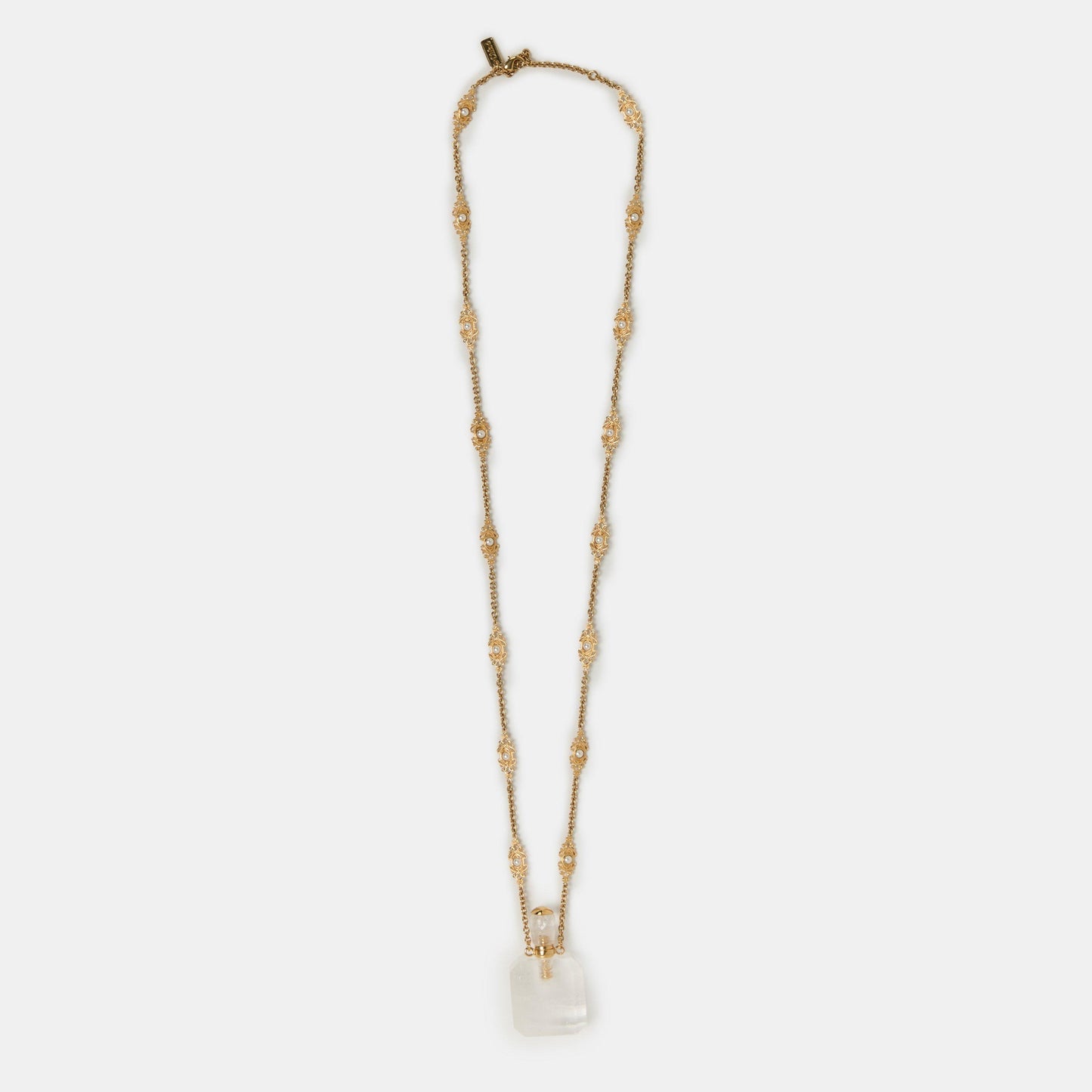 Chloe Womens Elixir Pendant Necklace