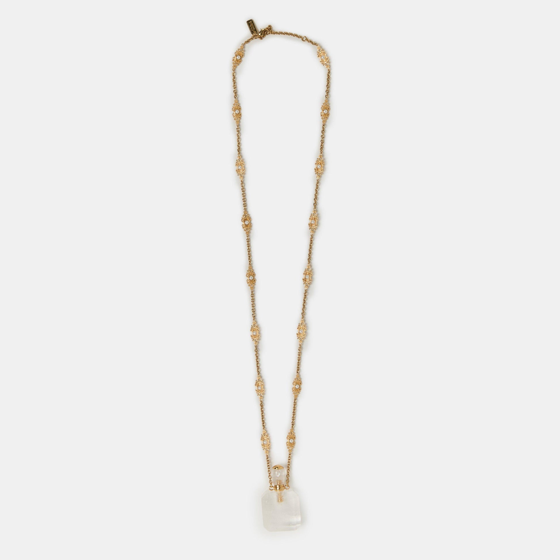 Chloe Womens Elixir Pendant Necklace