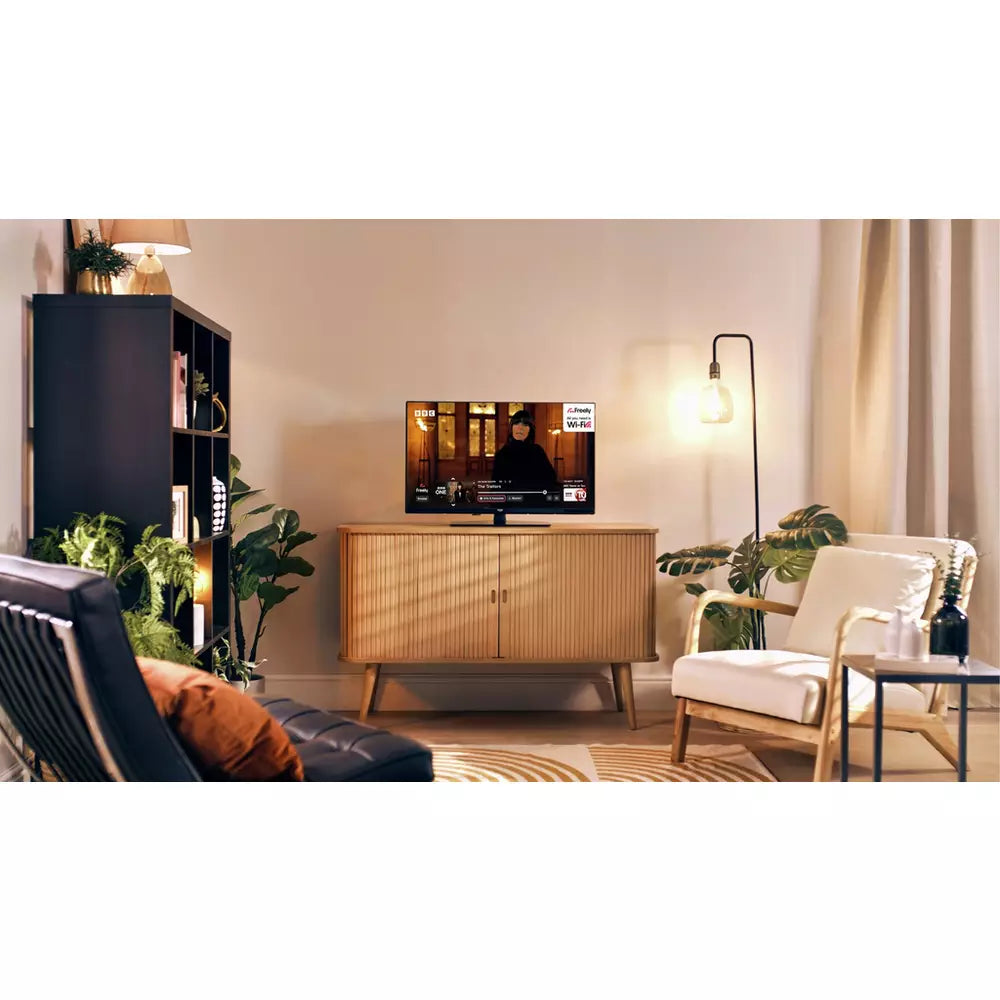 Bush 32 Inch 32HT25CB Smart HD Ready HDR LED TiVo Freely TV