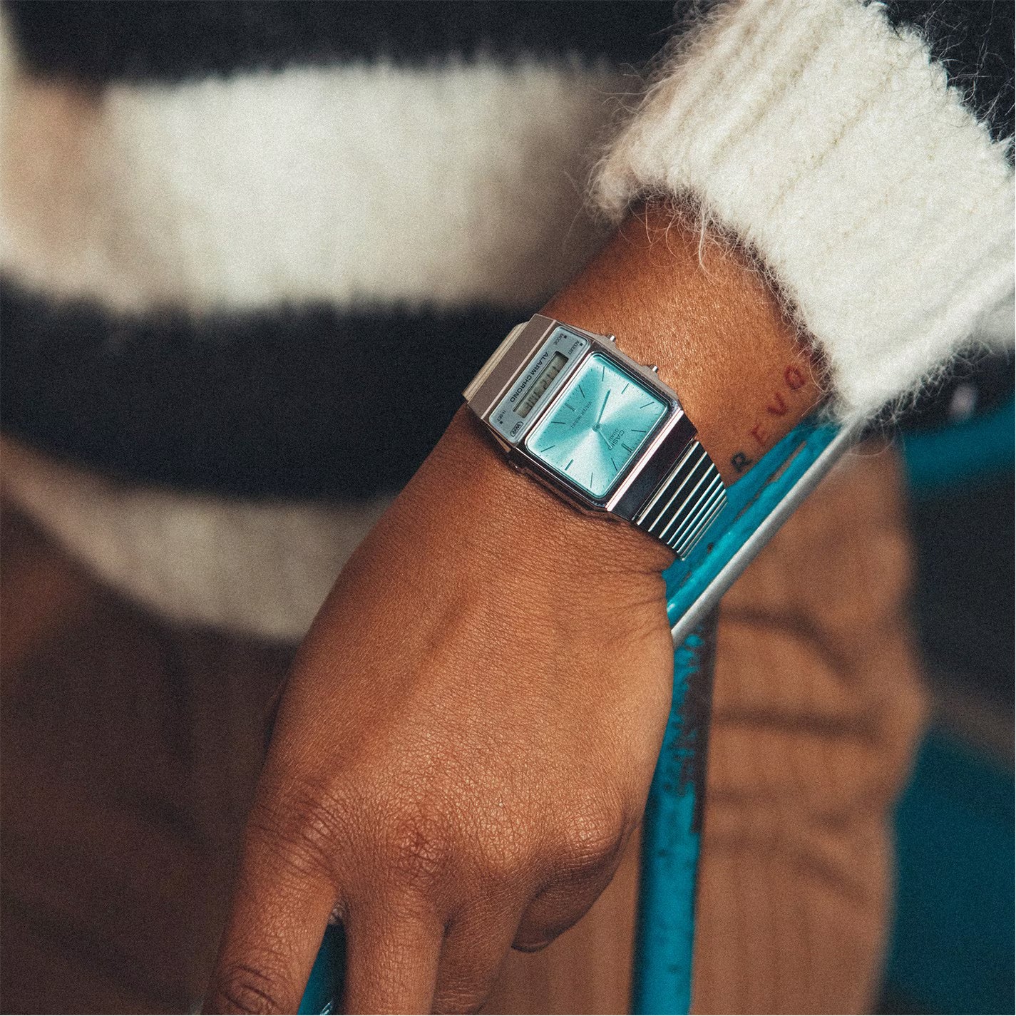 Unisex Adults Digital Watch