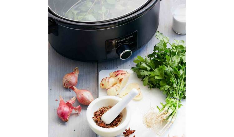 Russell Hobbs 7L Matte Black Slow Cooker 27720