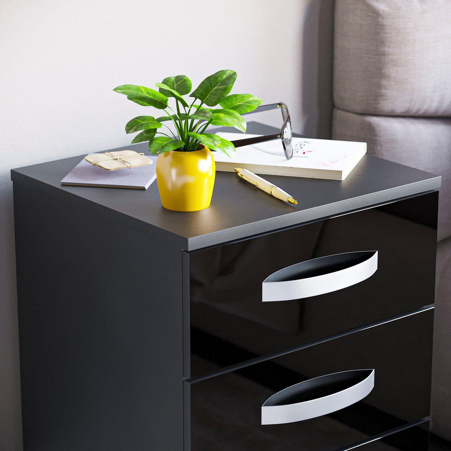 Lassic Vida Designs Hulio 3 Drawer Bedside Cabinet