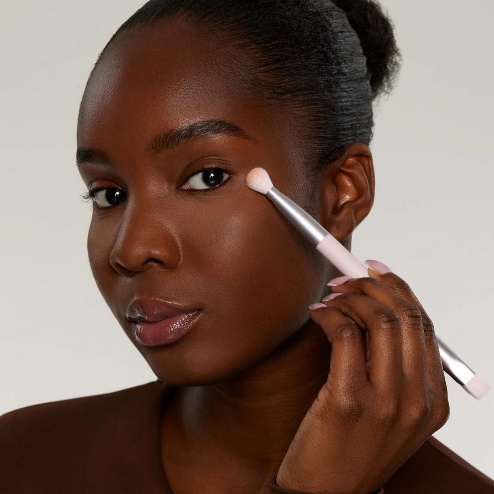 Kylie Cosmetics Precise Sculpting Complexion Brush