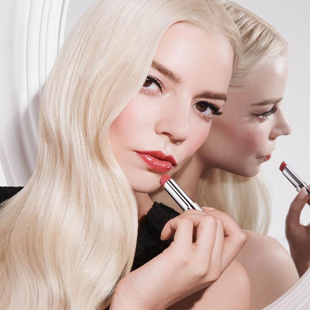 DIOR Dior Addict Glass Lipstick Ultra-Shine and Hydrating Lip Gloss Stick