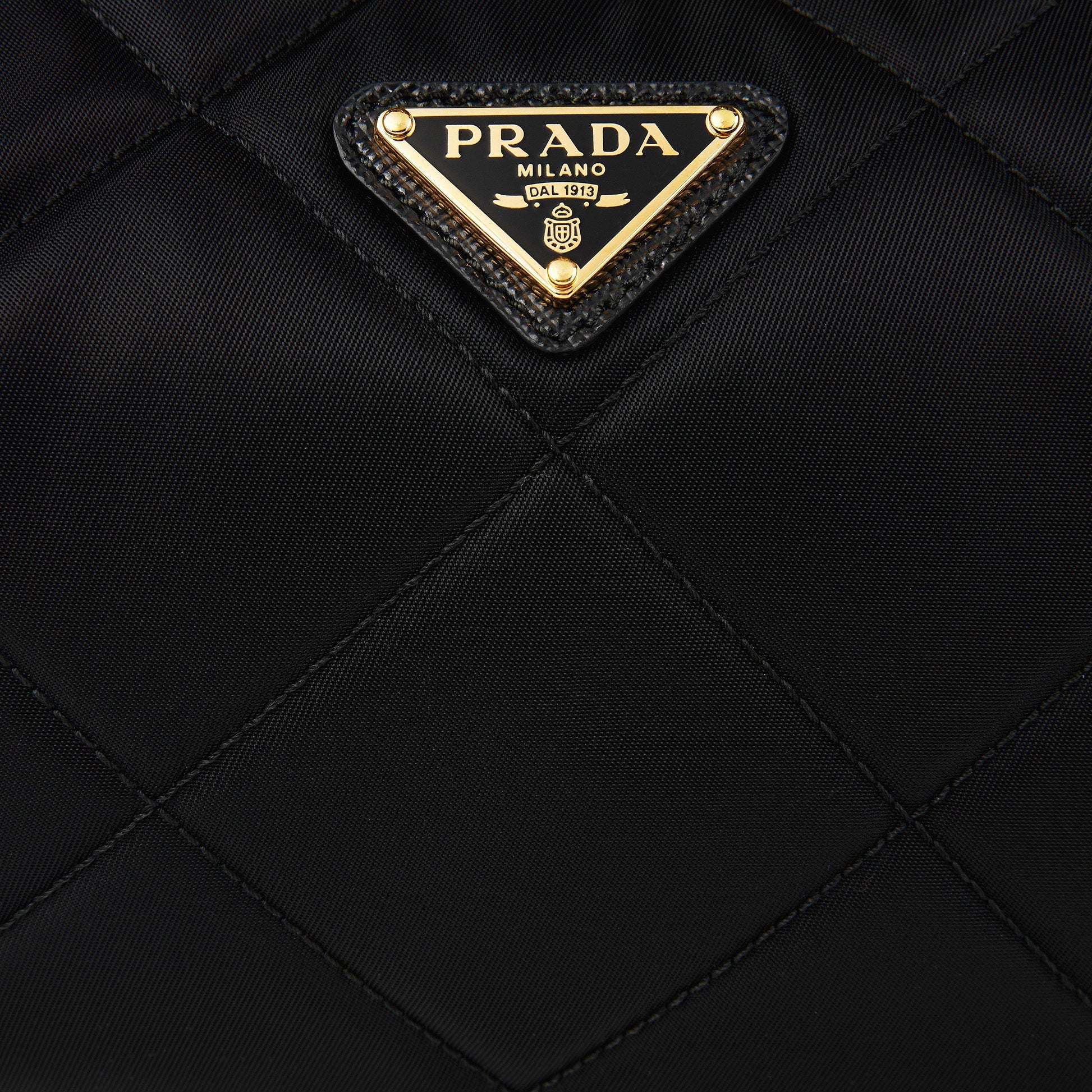 Prada Re-Edition 1995 Chaîne Re-Nylon Mini-Bag