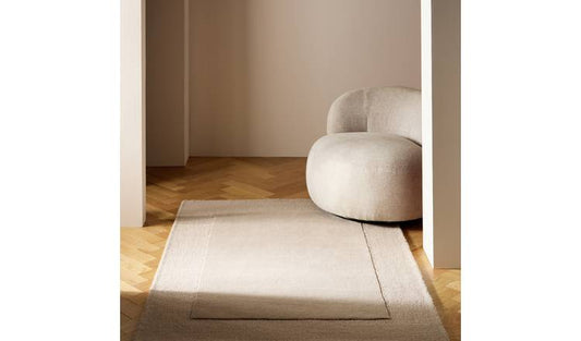 Habitat Simple Border Wool Cut Pile Rug - 160x230cm
