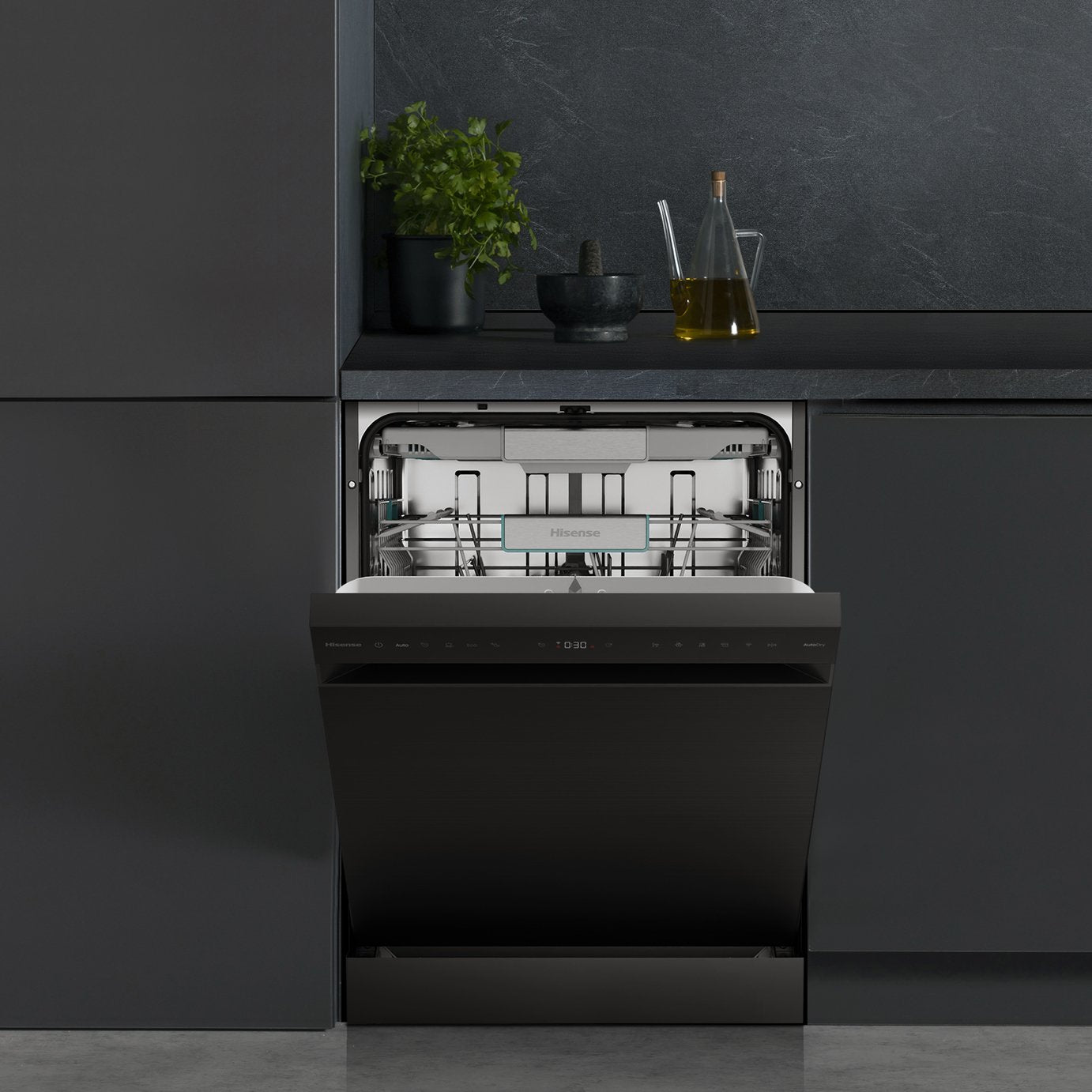 Hisense HS673A90BXUK Full Size Dishwasher - Black