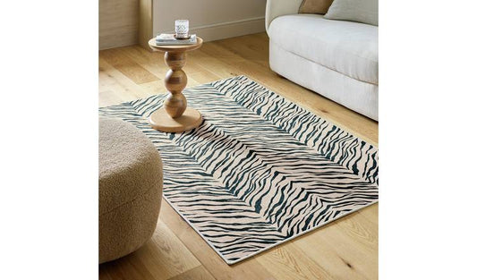 Argos Home Zebra Black Flatweave Rug - 120x170cm