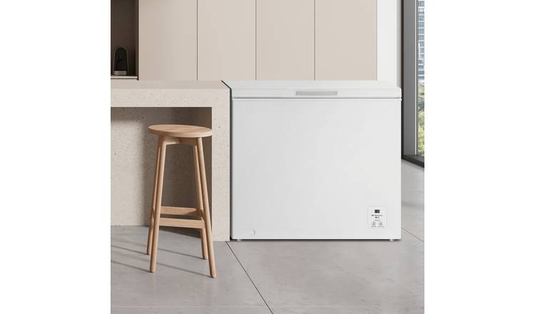 Hisense FC247D4AWLE Chest Freezer - White