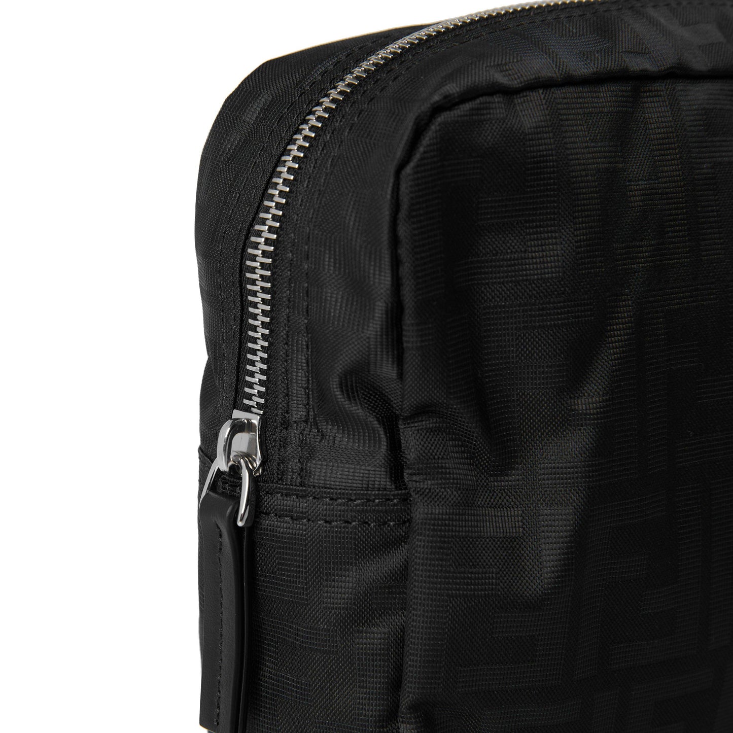 Fendi Fendi FF Washbag Sn64