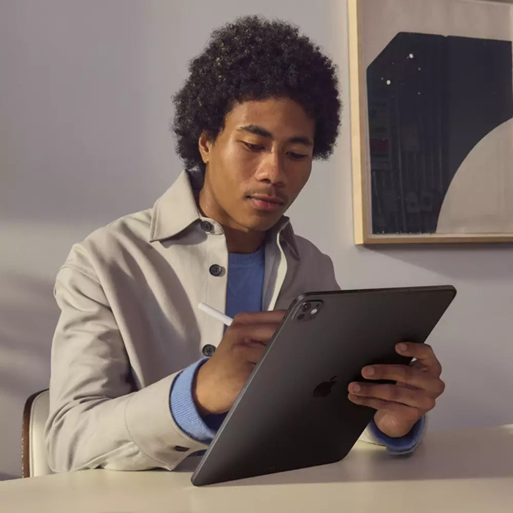 Apple iPad Pro M5 2025 13 Inch AI Wi-Fi 256GB - Space Black