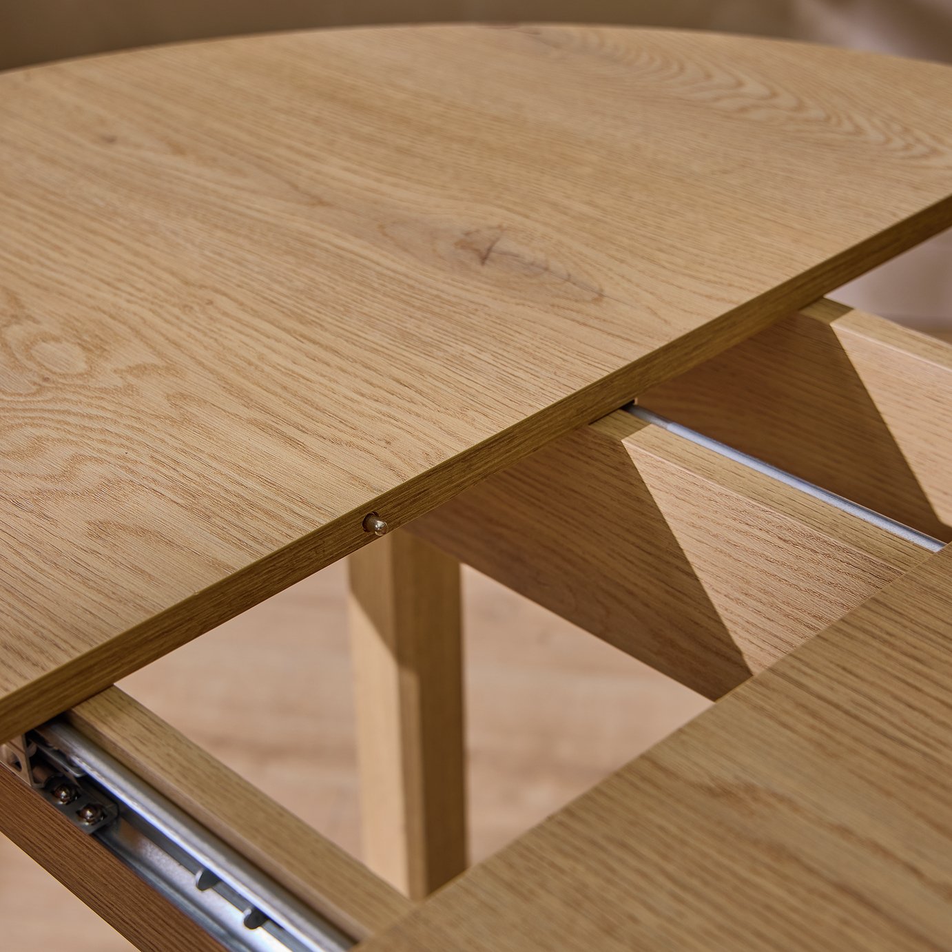 Argos Home Sendi Extend 2-4 Wood Effect Dining Table - Oak