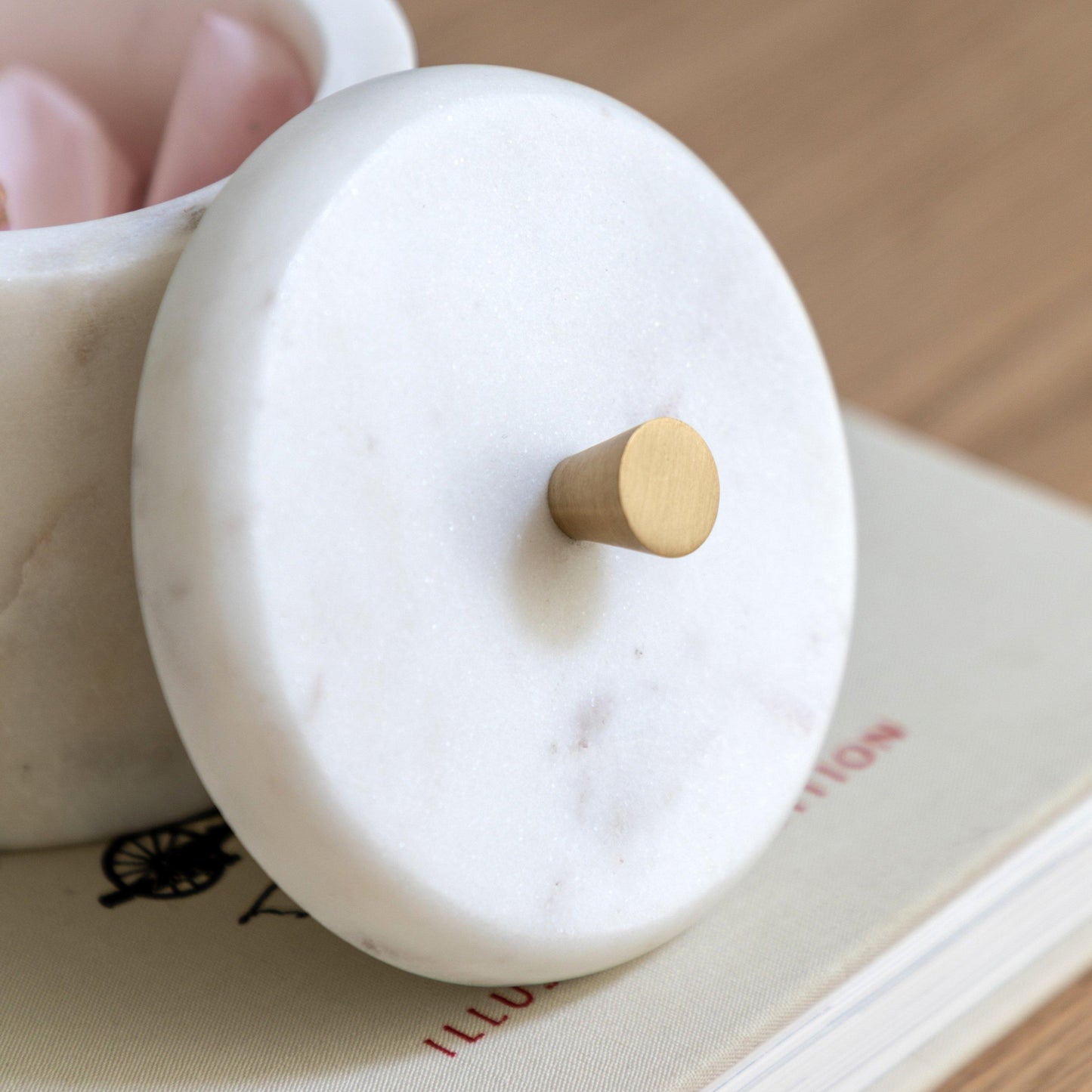 Gallery Veta Marble Rounded Box White