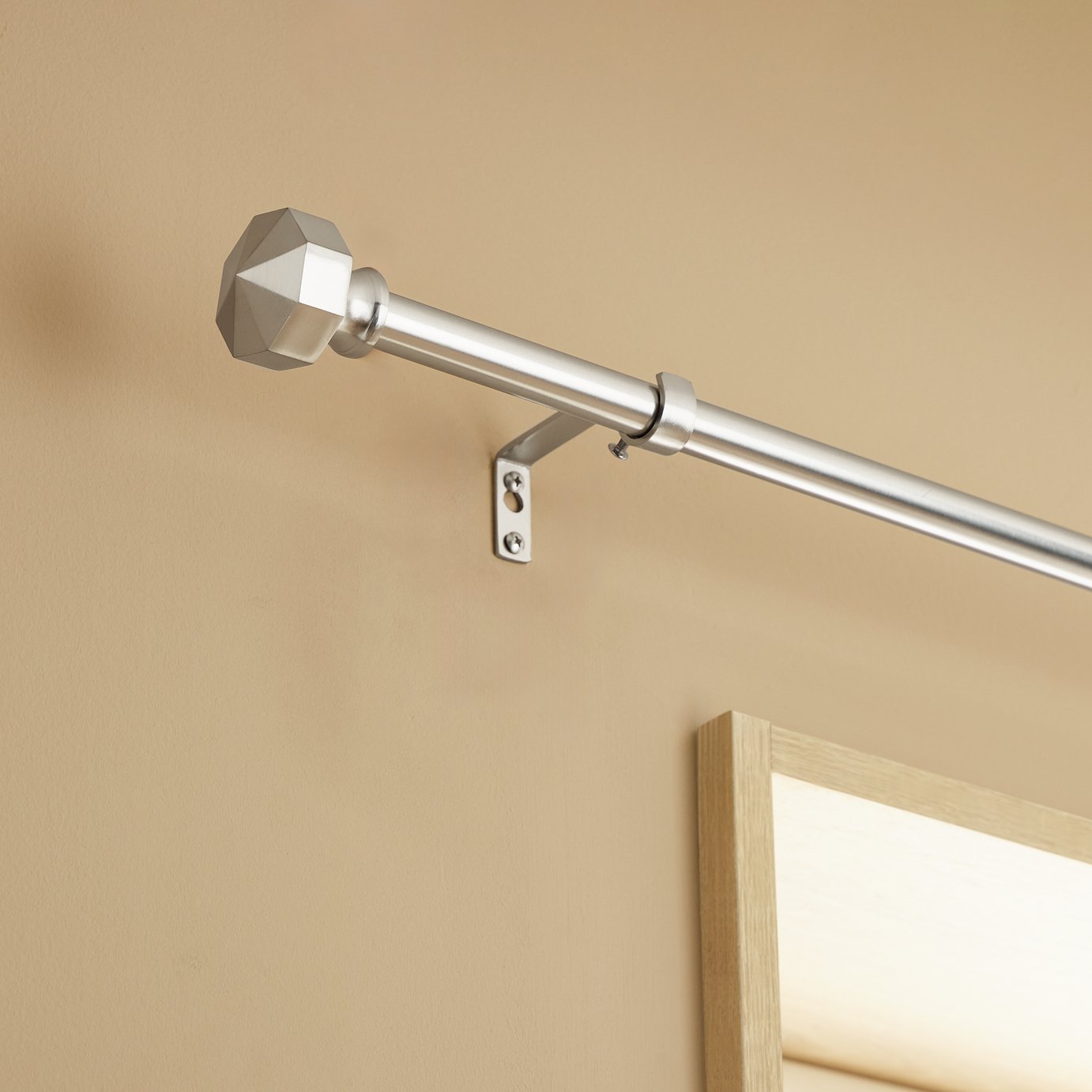 Argos Home Extendable Metal Octagon Satin Nickel Curtain Pole - 165 -300cm