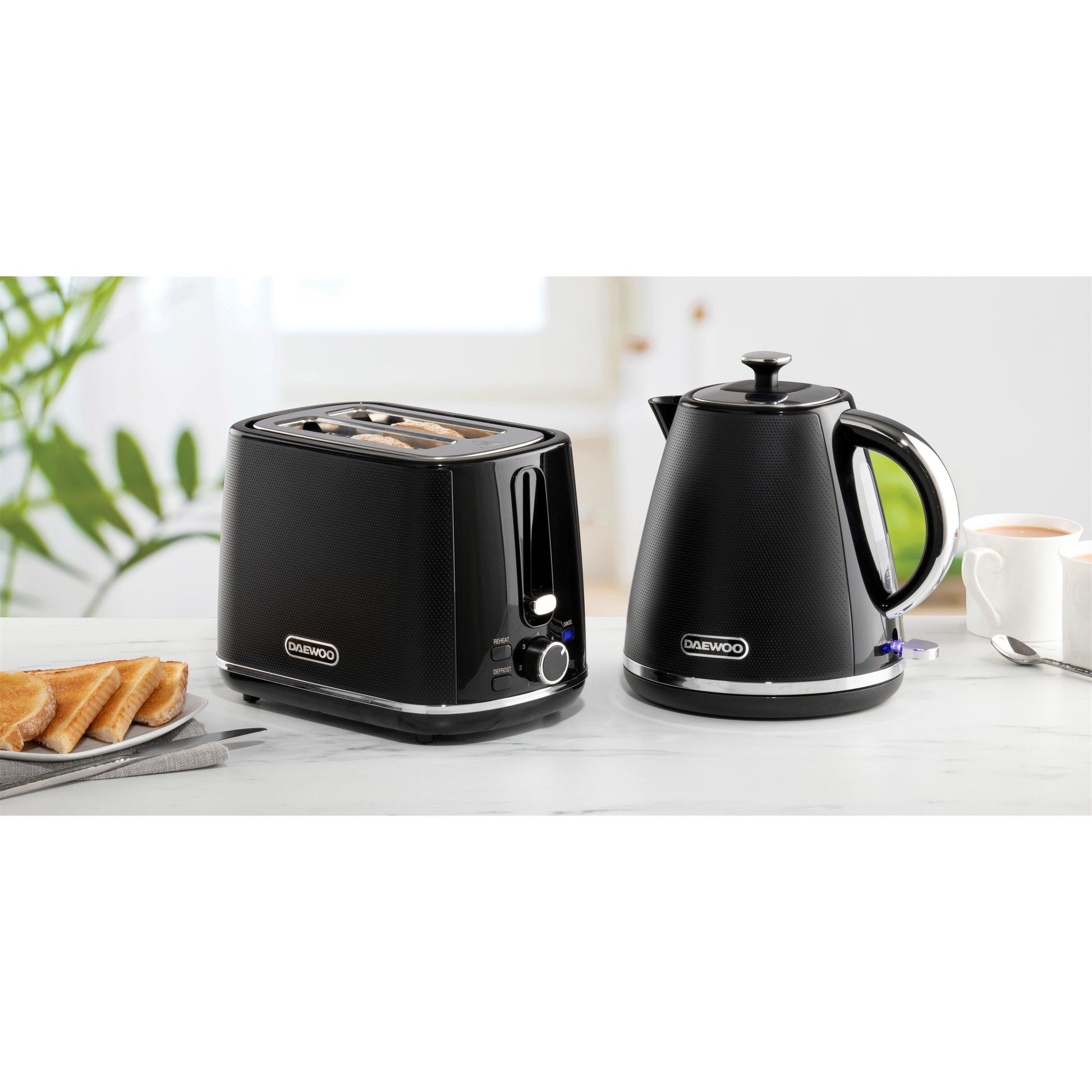 STIRLING 1.7L 3KW PYRAMID KETTLE BLACK