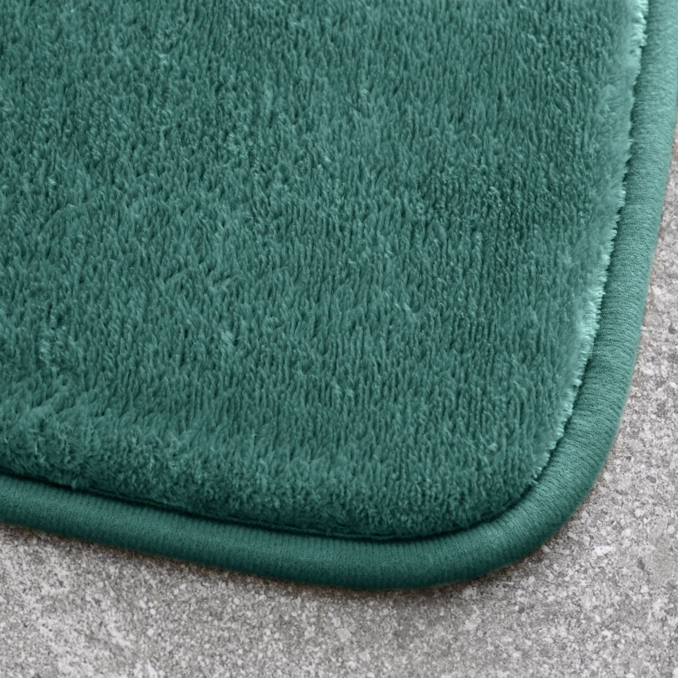 Catherine Lansfield Green Memory Foam Bath Mat - 50x80cm