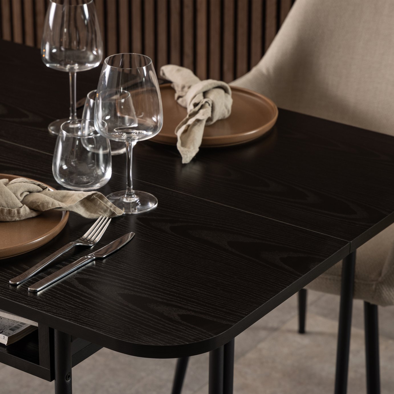 Furniture To Go Darlington Ext 4 Seater Dining Table - Black