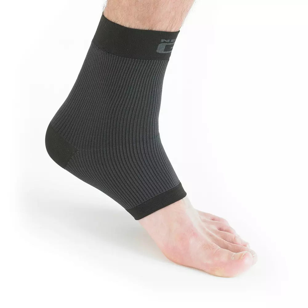 Neo G Airflow Ankle Support - Medium