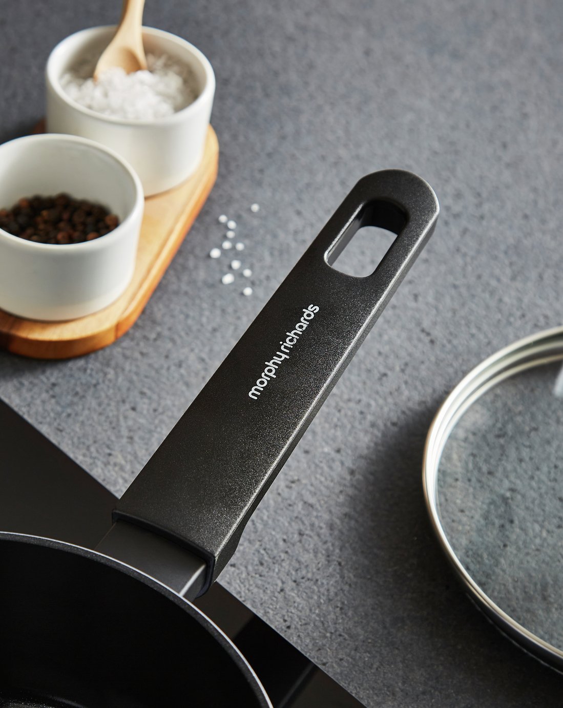 Morphy Richards 5 Piece Aluminium Saucepan Set - Grey