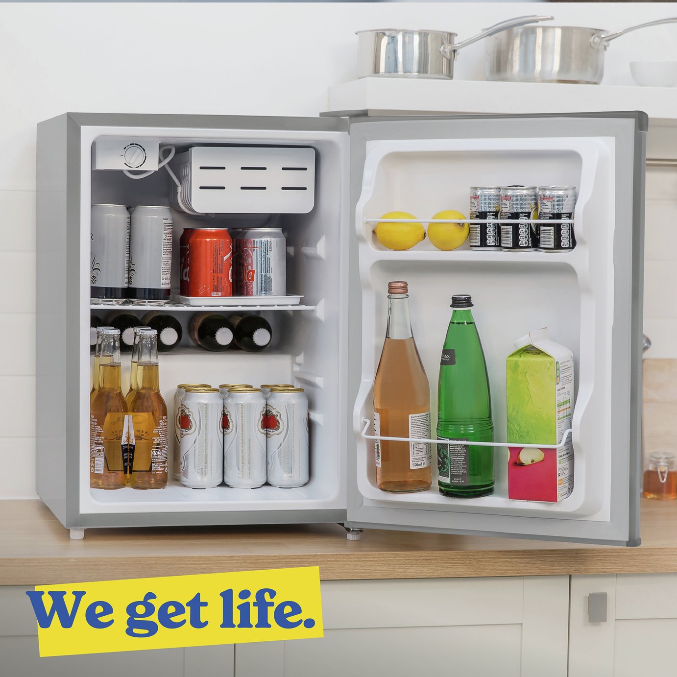 Russell Hobbs RH67TTLF0E1SS Table Top Fridge - Silver