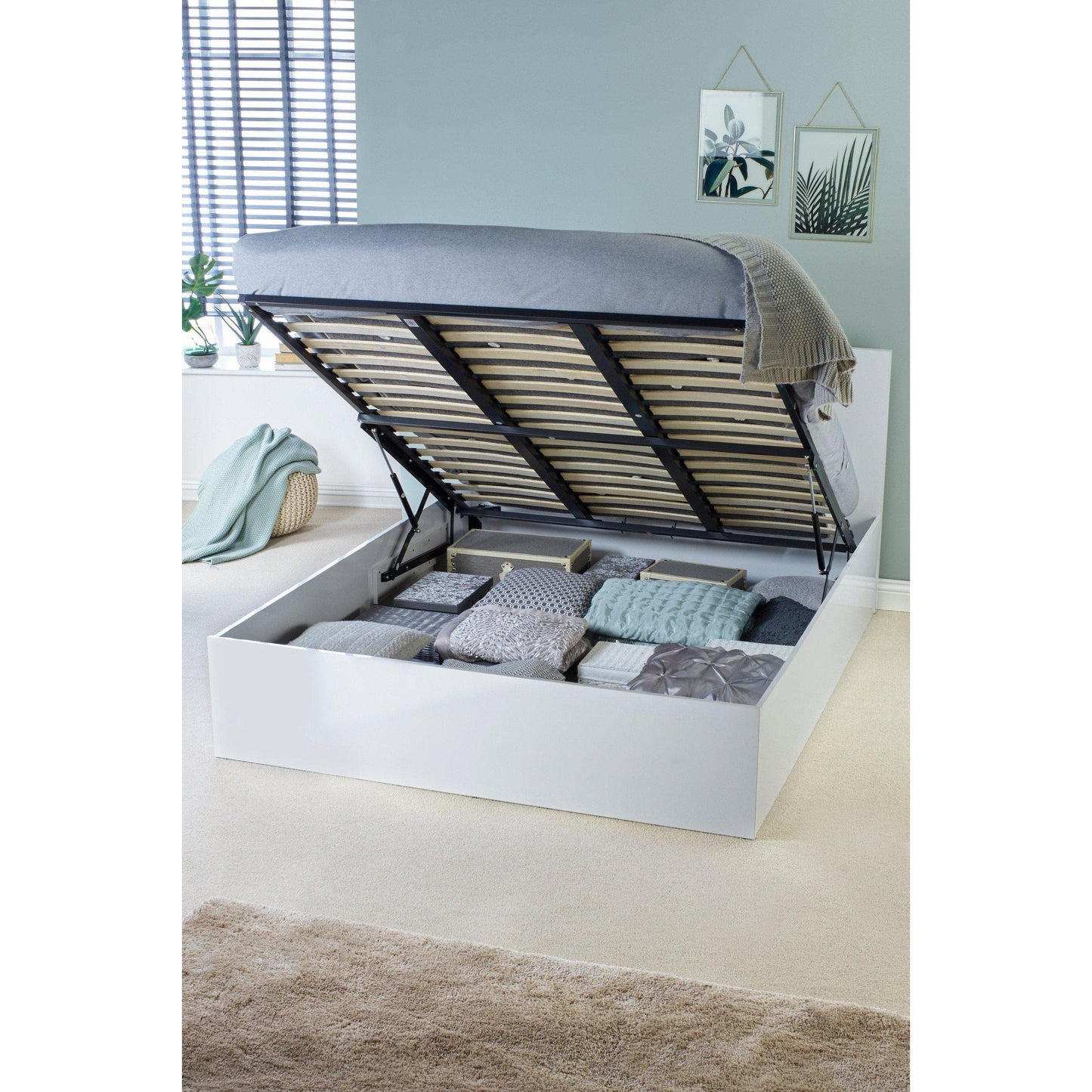 Homelife High Gloss Ottoman Bed