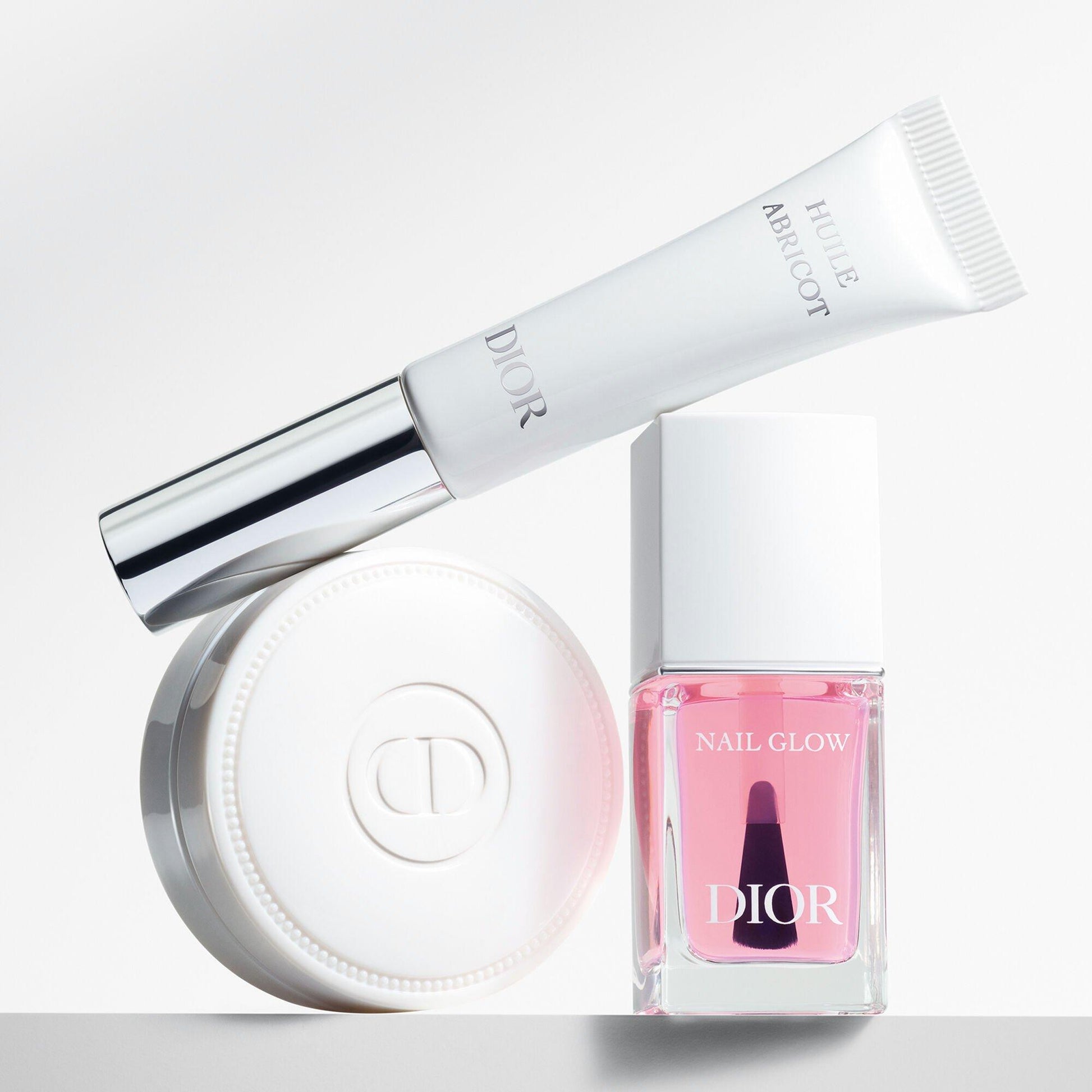DIOR Nail Glow