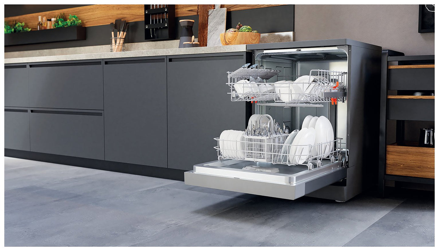 Hotpoint H2FHL626XUK Full Size Dishwasher - Stainless Steel