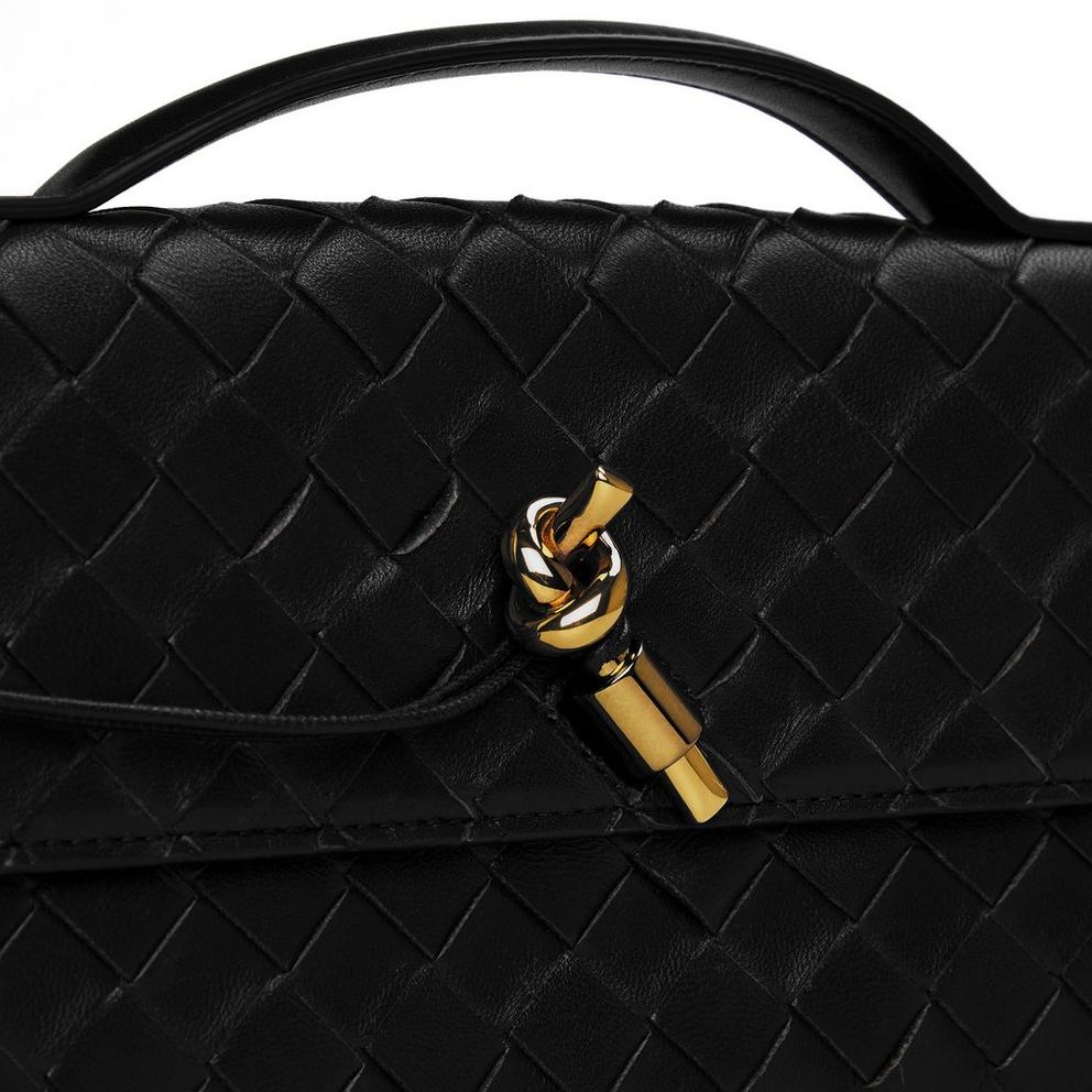 Bottega Veneta Andiamo Clutch