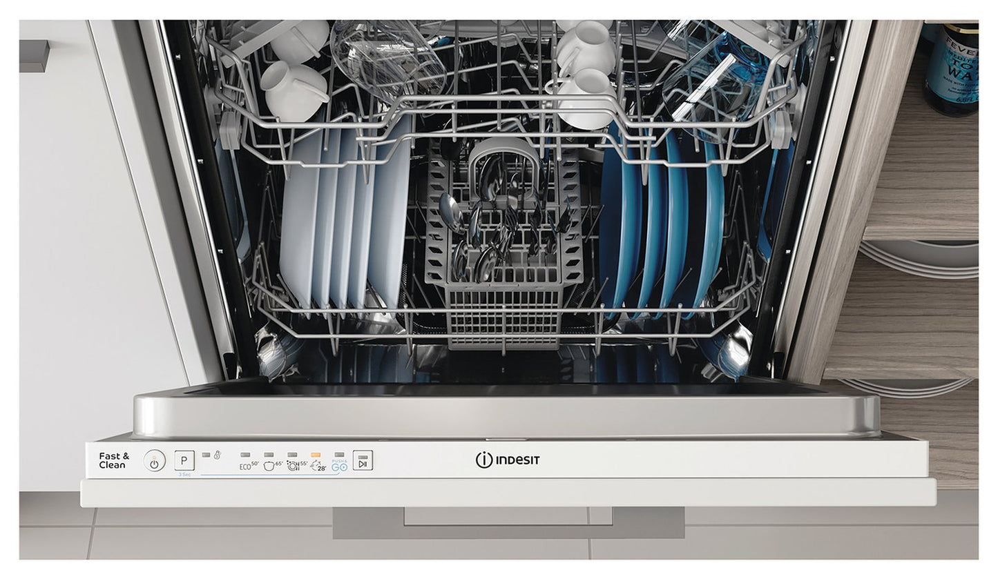 Indesit D2I HL326 UK Full Size Integrated Dishwasher